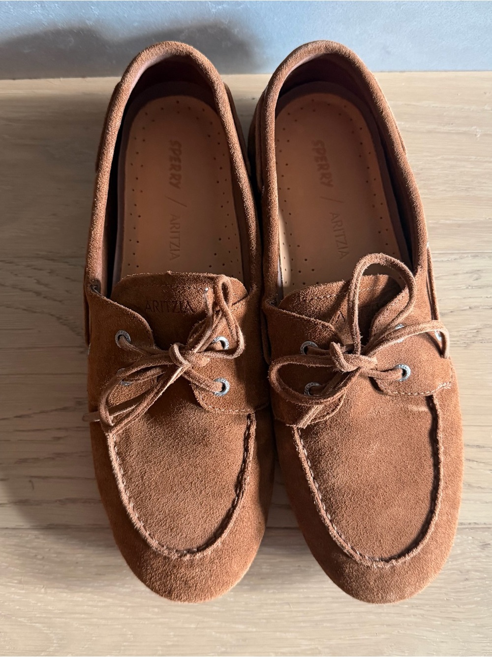 Aritzia x Sperry Collab - Suede Driving Loafers in Chestnut Brown